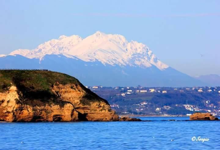 L'Angolo Di Nina Vasto Bagian luar foto